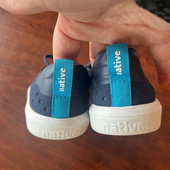 Native Keep It Light Shoes Size 12 Navy Blue Perforated Slip-On Sneakers With Wh - Picture 6 of 6